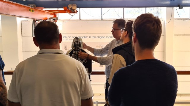Fuel and lube purifier customer training