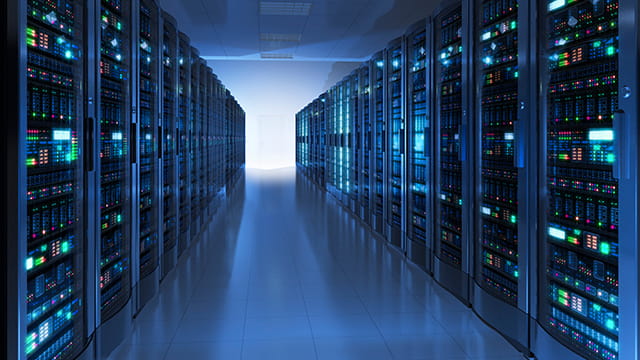 valorisation-chaleur-fatale--DATA-CENTER-INFORMATIQUE-server-rooms_FR-640x360.jpg